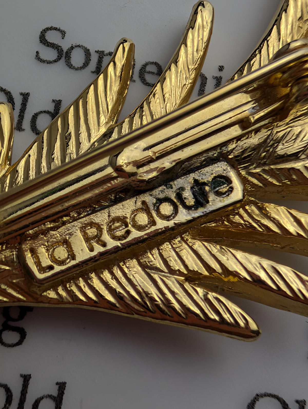 Vintage Gold Tone Leaf & Feather Brooch Set – Avon, La Redoute Costume Jewelry __etsy:7982917125