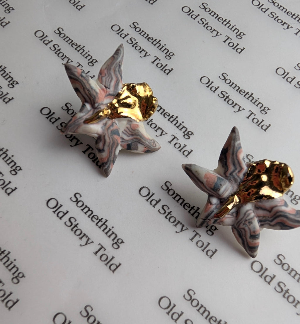 Vintage Maralyn Reed Wood Shards Porcelain Orchid Earrings, Hand Coloured Agate Studio Pottery Studs 22ct Gold Lustre, Signed Collectible __etsy:8176218863