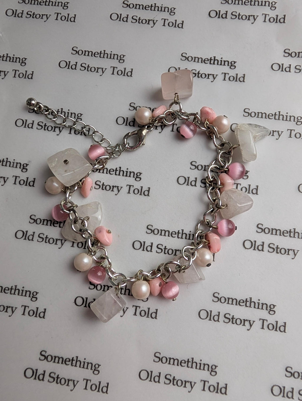 Vintage Pink Cat's Eye Quartz Charm Bracelet, Freshwater Pearl Beaded Bracelet, Soft Girl Aesthetic Jewelry, Romantic Pastels Chunky Gift __etsy:8173010965