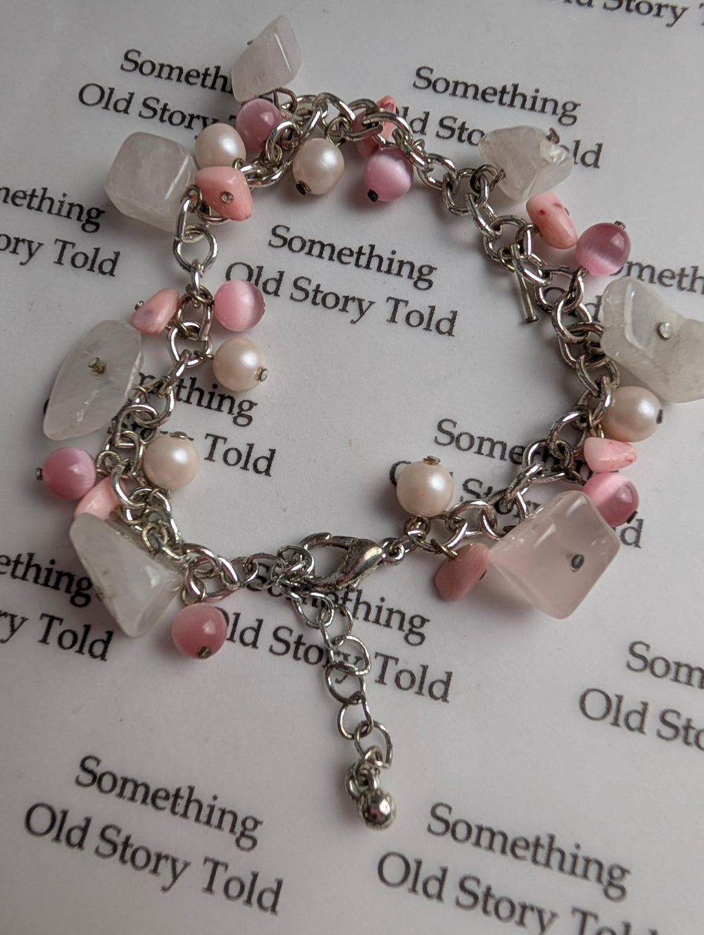 Vintage Pink Cat's Eye Quartz Charm Bracelet, Freshwater Pearl Beaded Bracelet, Soft Girl Aesthetic Jewelry, Romantic Pastels Chunky Gift __etsy:8125098760