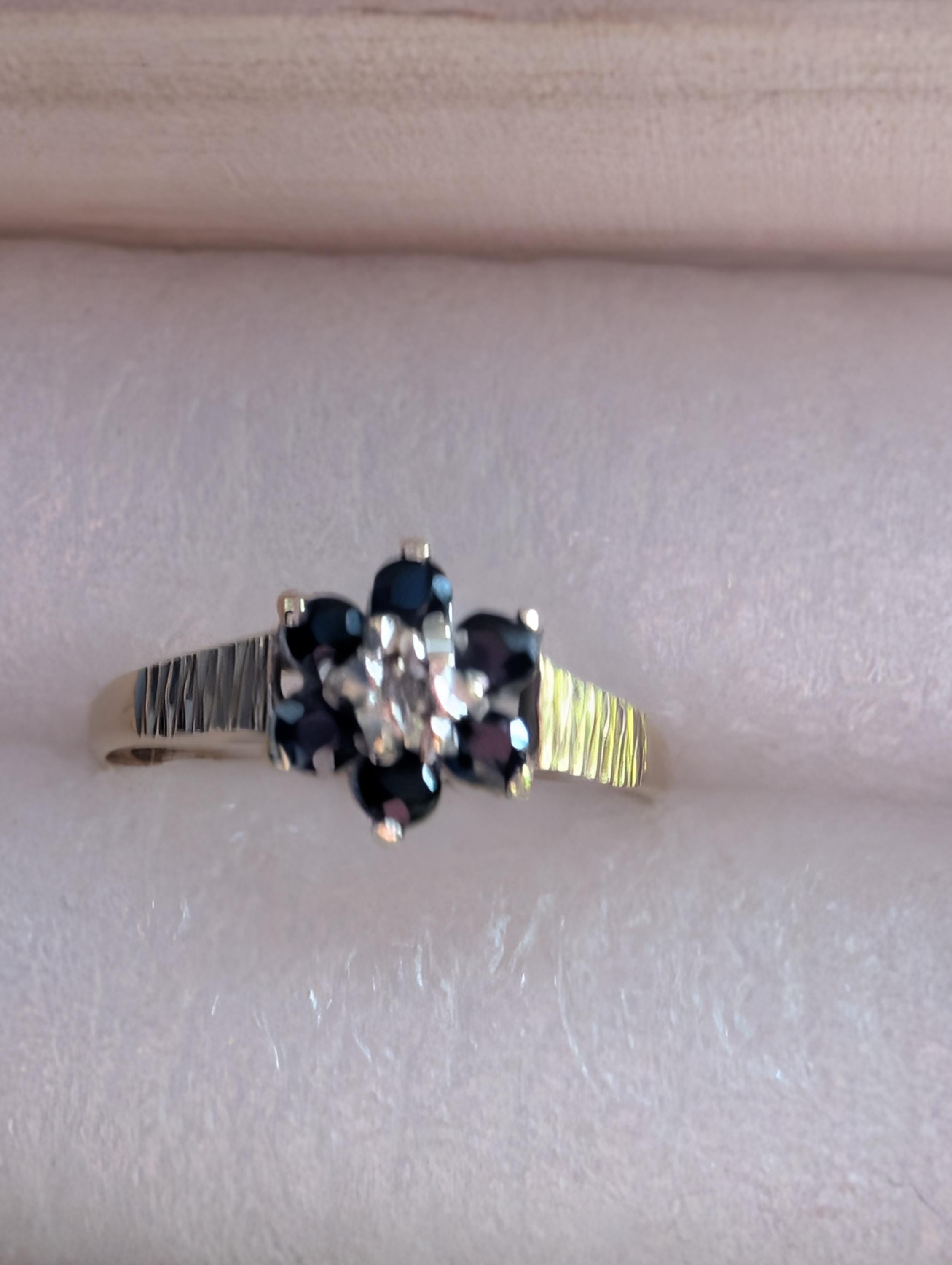 Vintage 1986 9ct Gold Sapphire & Diamond Floral Cluster Ring | Size M | Hallmarked 375 | Anniversary Gift __etsy:7777670713