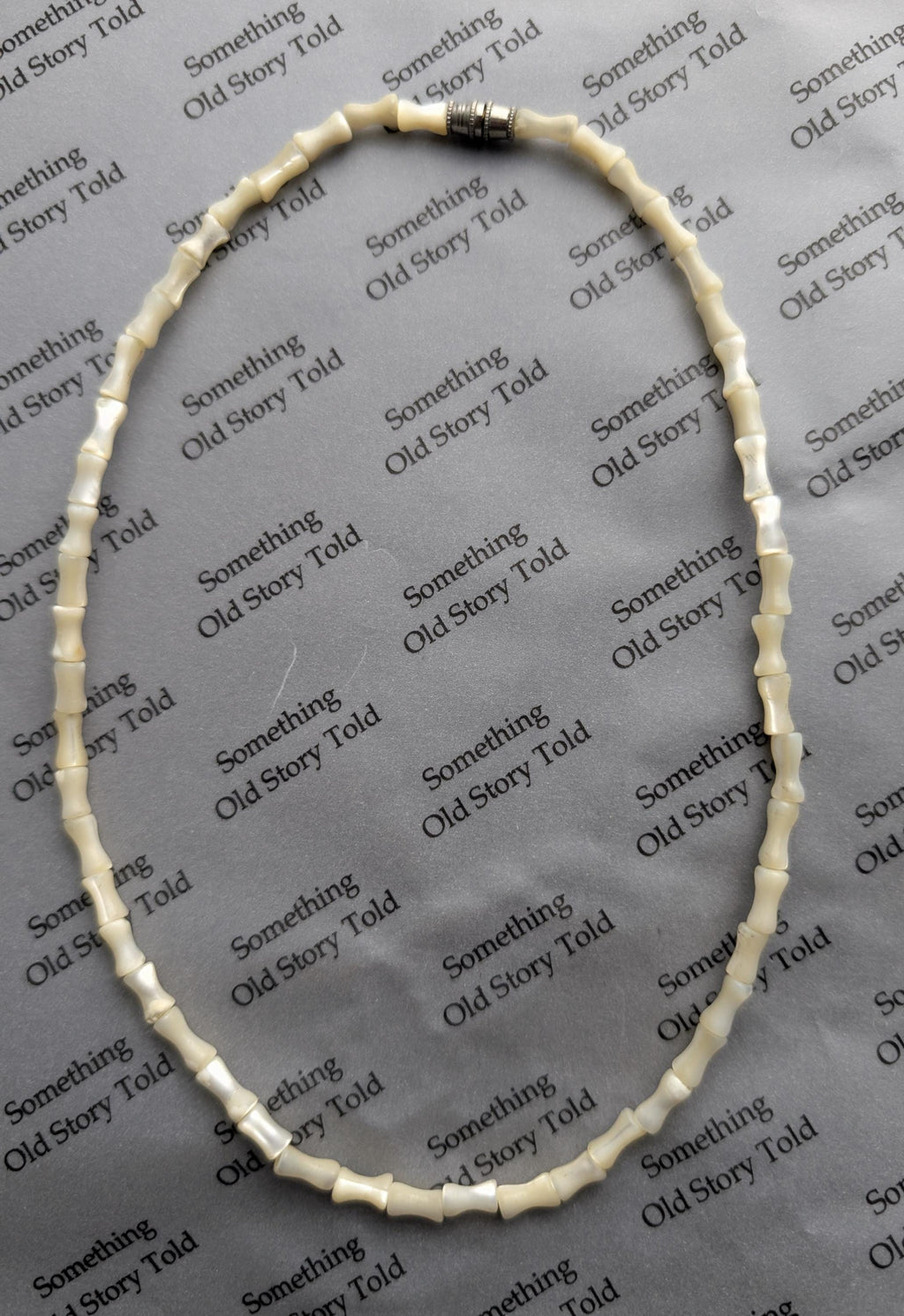 Vintage 1950s Mother of Pearl Necklace | Carved Shell Bar Beads | Mid Century Nautical Choker __etsy:8046277125