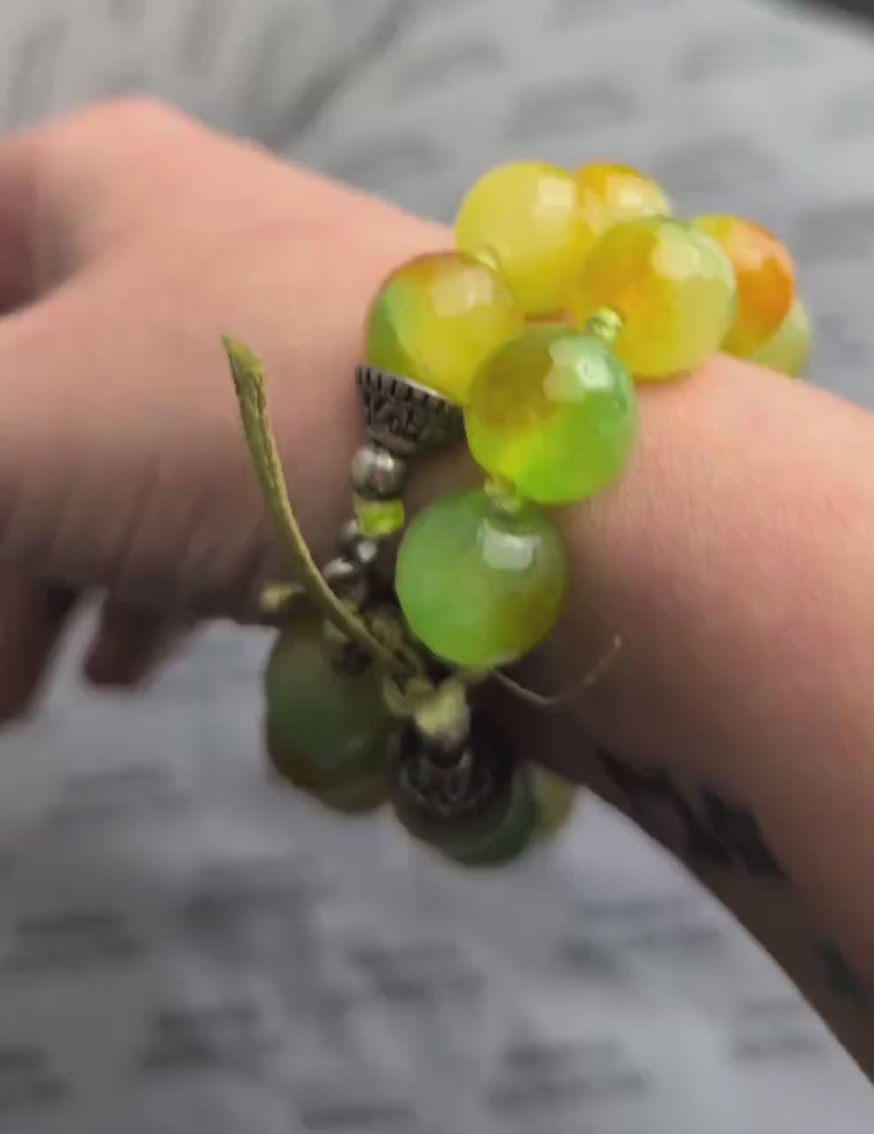 Vintage Faceted Dragon Vein Agate Bracelet | Green & Amber Gemstone Beads | Boho Hand-Knotted Jewelry