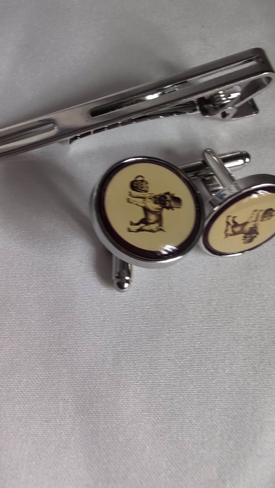 Vintage Style Bulldog Cufflinks and Tie Clip Set, Novelty Mens Dog Cufflinks Tie Bar Gift Boxed, Silver Tone Groom Groomsmen Wedding