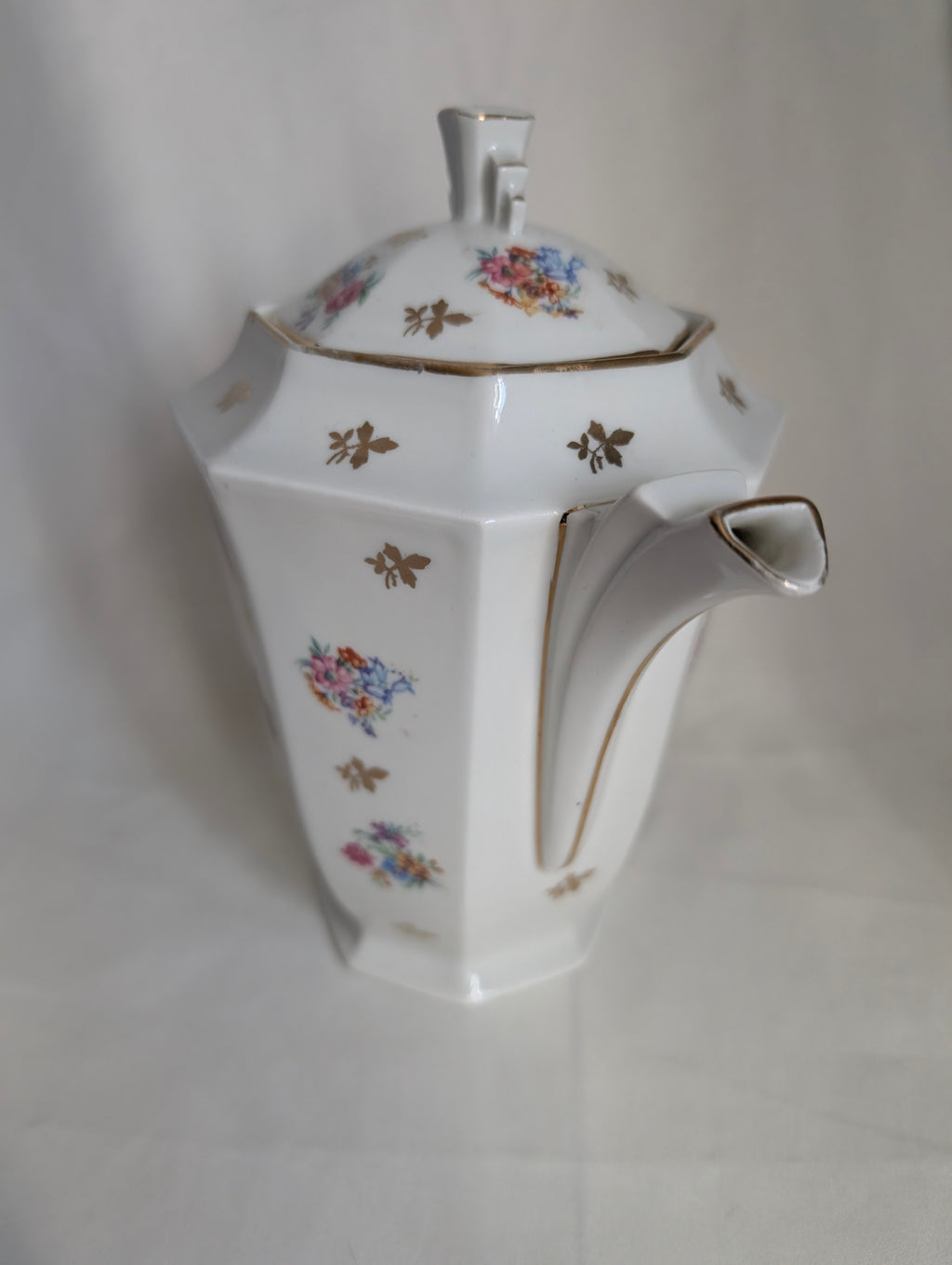 Antique French Limoges Porcelain Coffee Pot, A Lanternier Octagonal Floral Teapot with Gold Gilt, Art Deco French Country Tableware