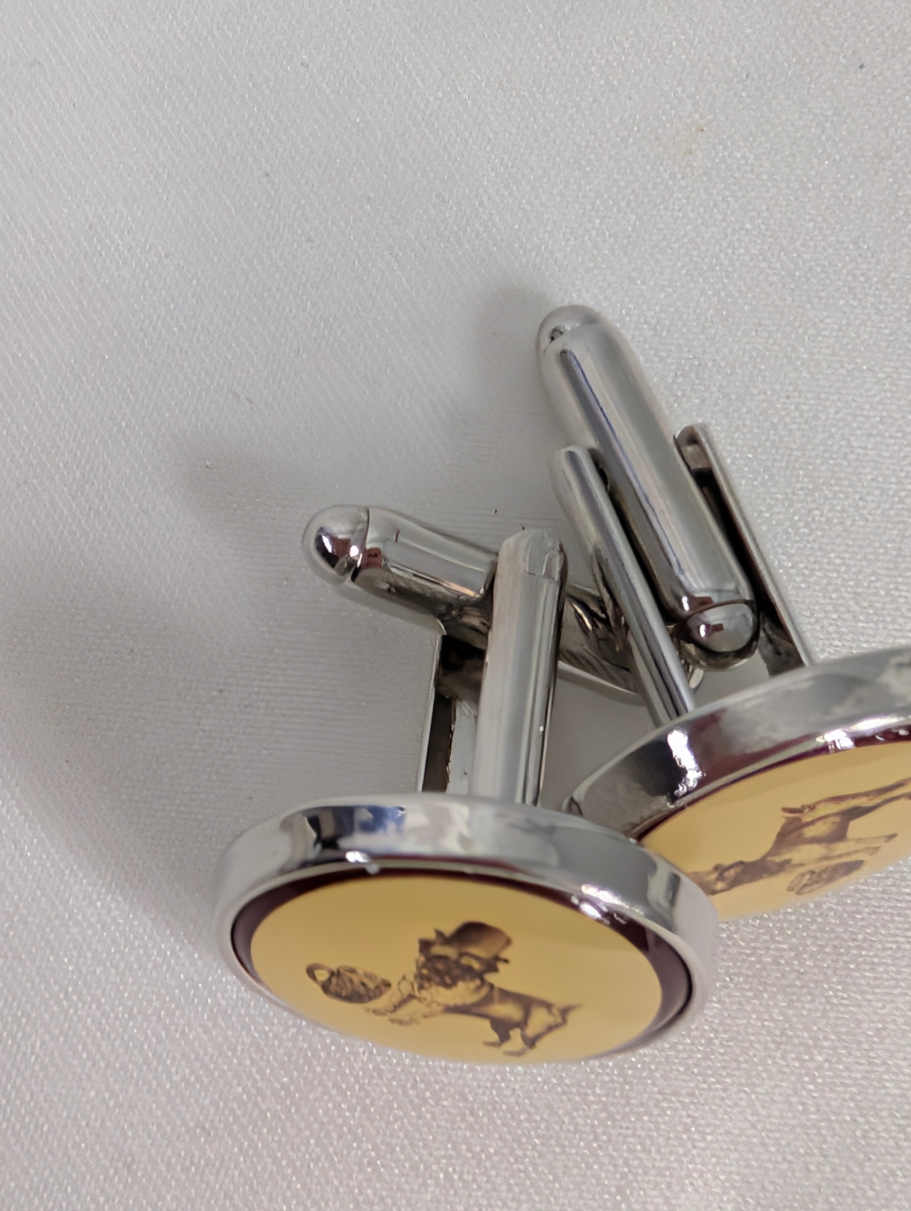 Vintage Style Bulldog Cufflinks and Tie Clip Set, Novelty Mens Dog Cufflinks Tie Bar Gift Boxed, Silver Tone Groom Groomsmen Wedding