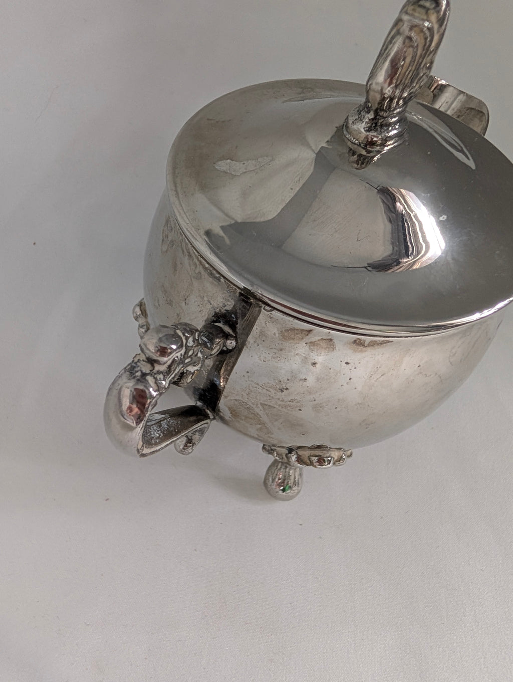 Vintage Sheffield Silver Plated 3-Piece Tea Service – Rococo Style Teapot, Lidded Sugar Bowl & Milk Jug on Cabriole Feet