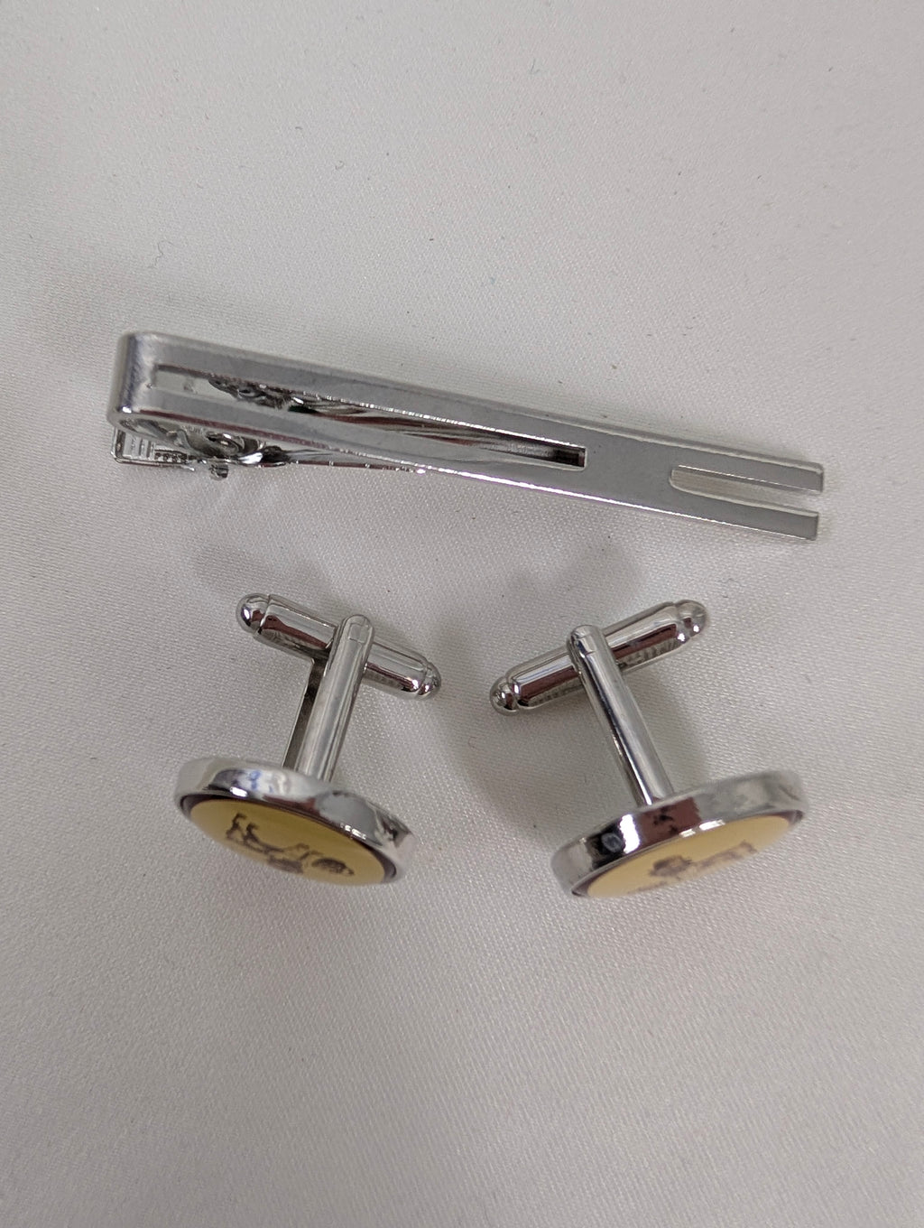 Vintage Style Bulldog Cufflinks and Tie Clip Set, Novelty Mens Dog Cufflinks Tie Bar Gift Boxed, Silver Tone Groom Groomsmen Wedding