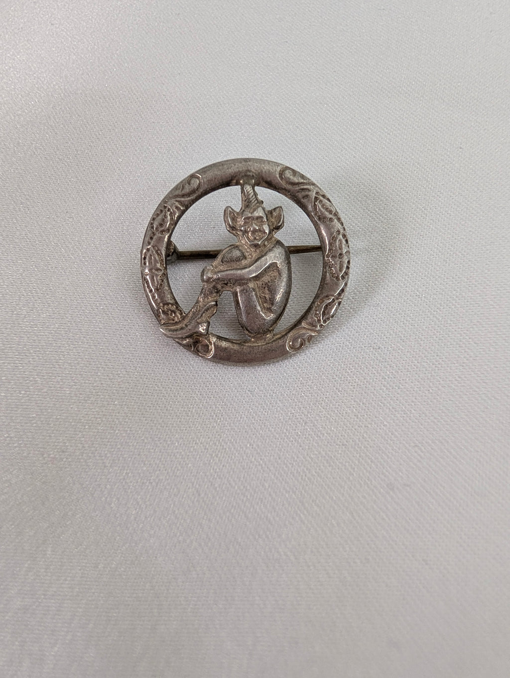 Vintage Lincoln Imp Brooch Silver, Antique Mythical Pixie Gargoyle Pin, Celtic Ring Folklore Lucky Talisman