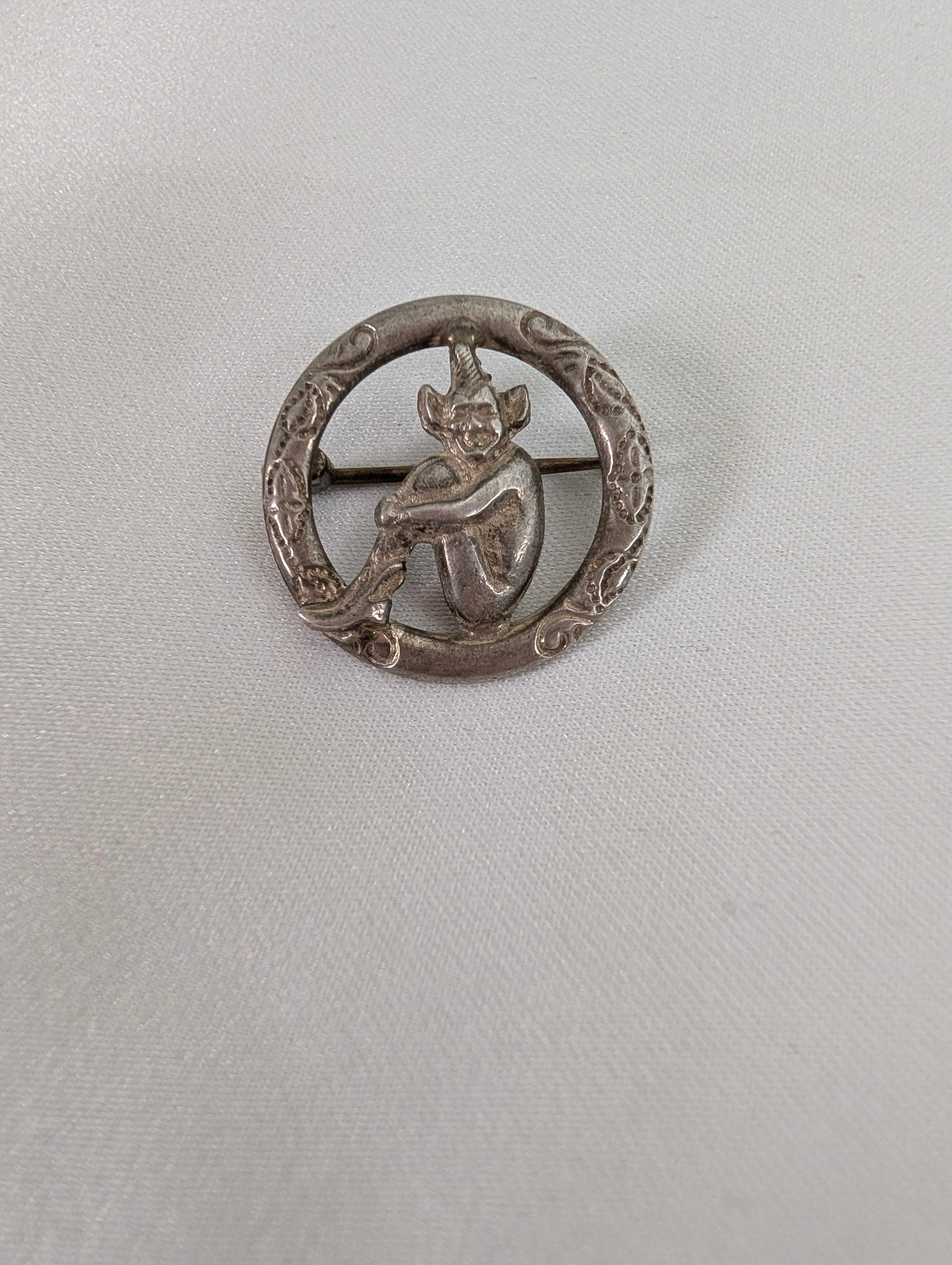 Vintage Lincoln Imp Brooch Silver, Antique Mythical Pixie Gargoyle Pin, Celtic Ring Folklore Lucky Talisman