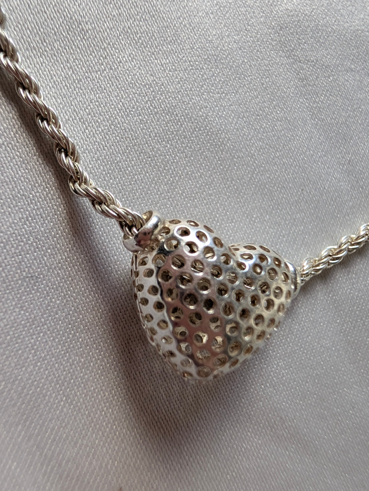 Vintage Sterling Silver Puffed Heart Bracelet 925 Italy Perforated Honeycomb Rope Chain, Romantic Filigree Gift, Something Old Story Told