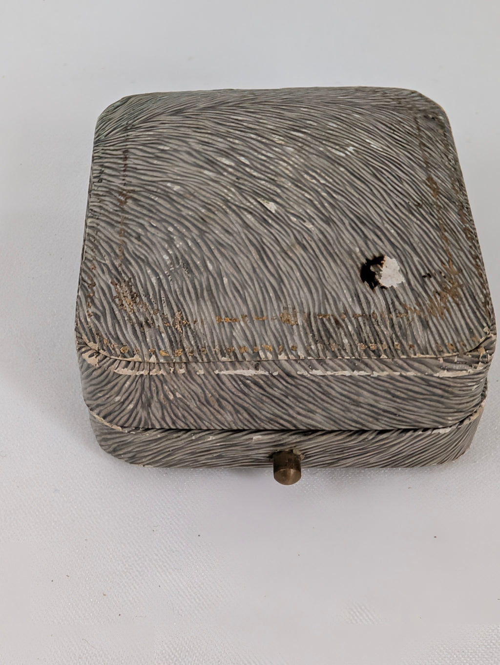 Vintage Jewellery Box with Unique Pearl Detail, Antique Trinket Keepsake Box, Retro Dressing Table Storage, Ornate Heirloom Earrings Box