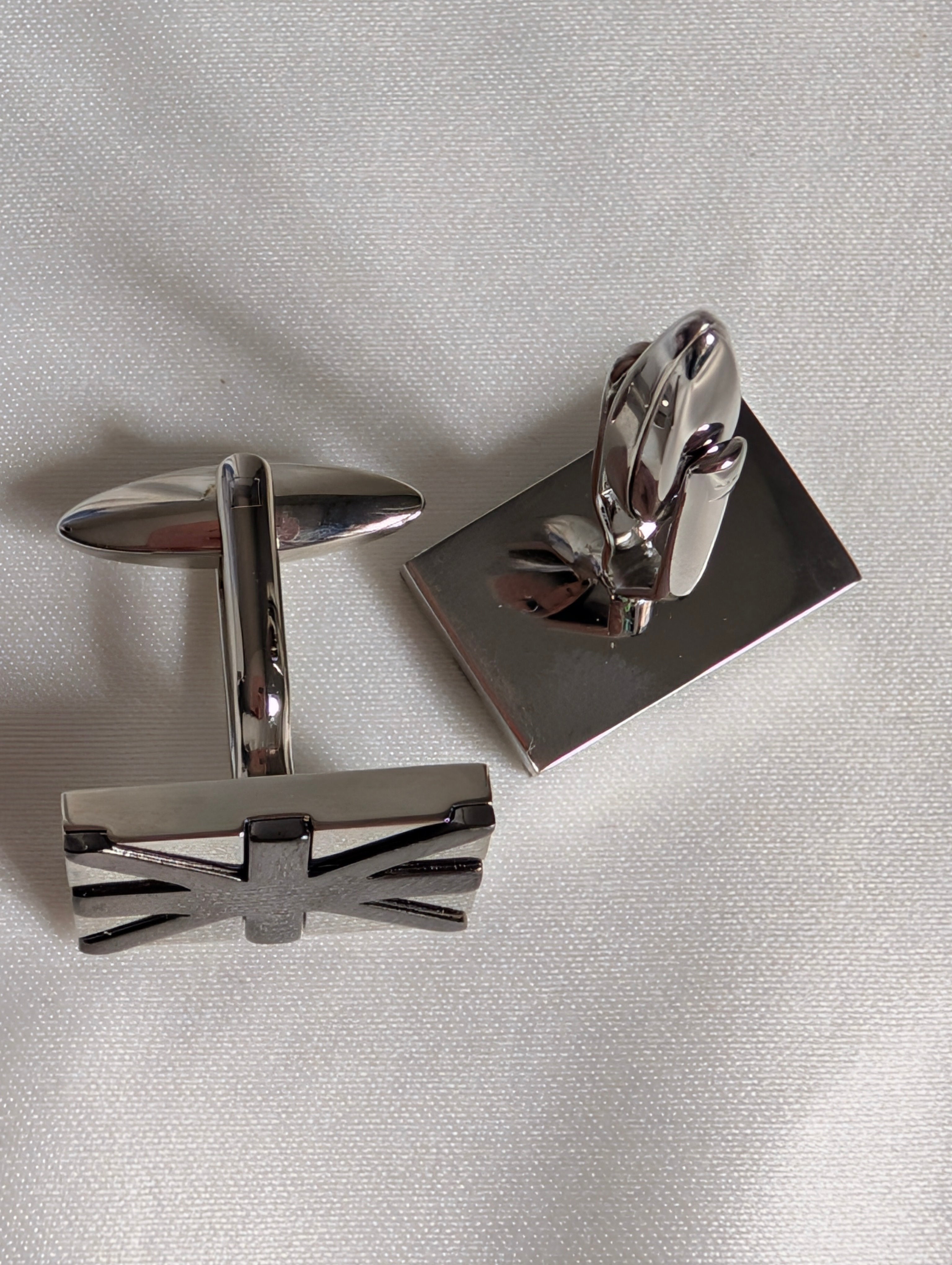Silver Union Jack Cufflinks, British Flag Gunmetal Cuff Links, Modern Mens Formal Suit Accessories