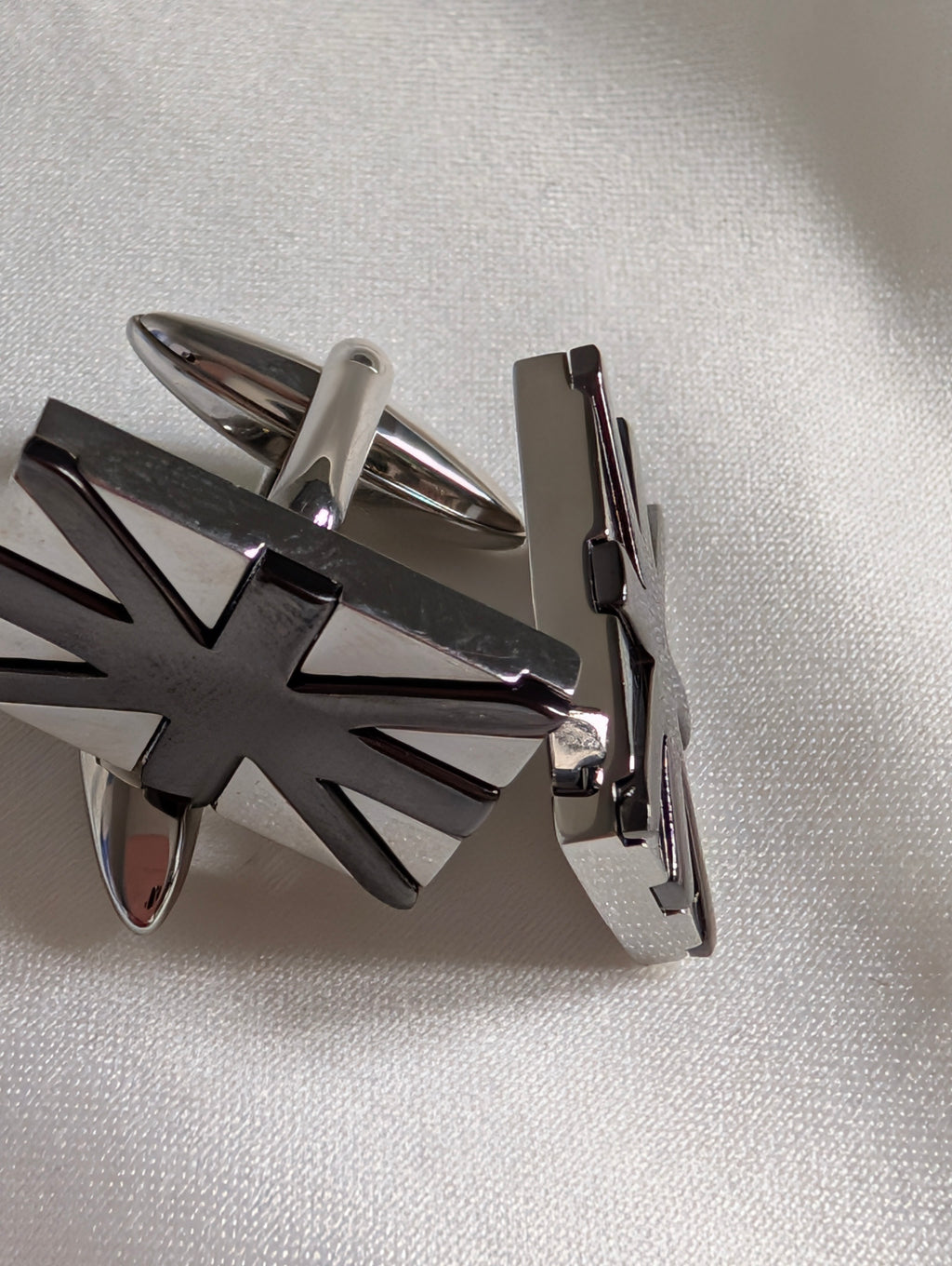 Silver Union Jack Cufflinks, British Flag Gunmetal Cuff Links, Modern Mens Formal Suit Accessories