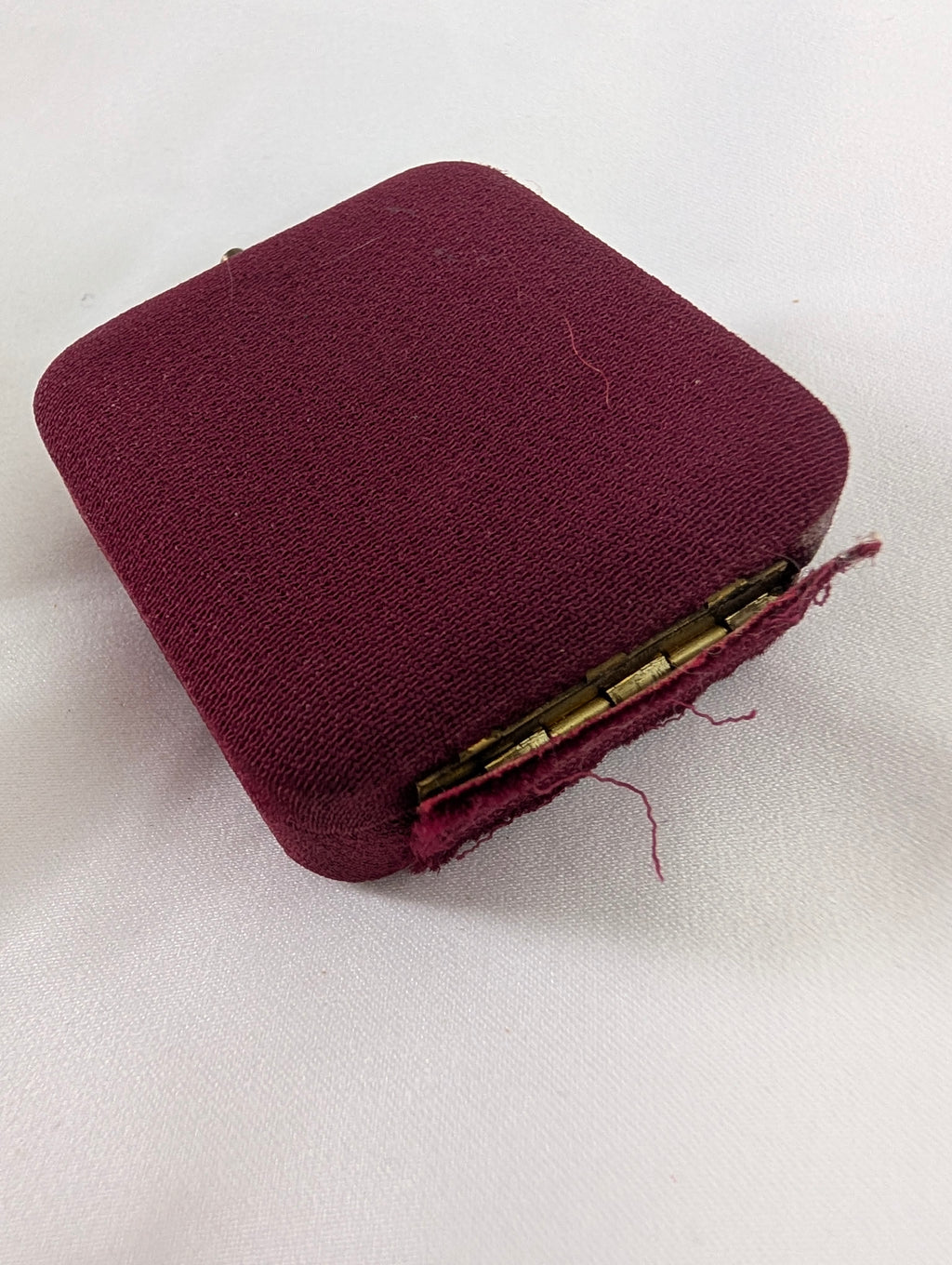 Antique Lotus Pearls Jewellery Box, Vintage 1930s Burgundy Earring Box, English Presentation Case, Push Button Clasp