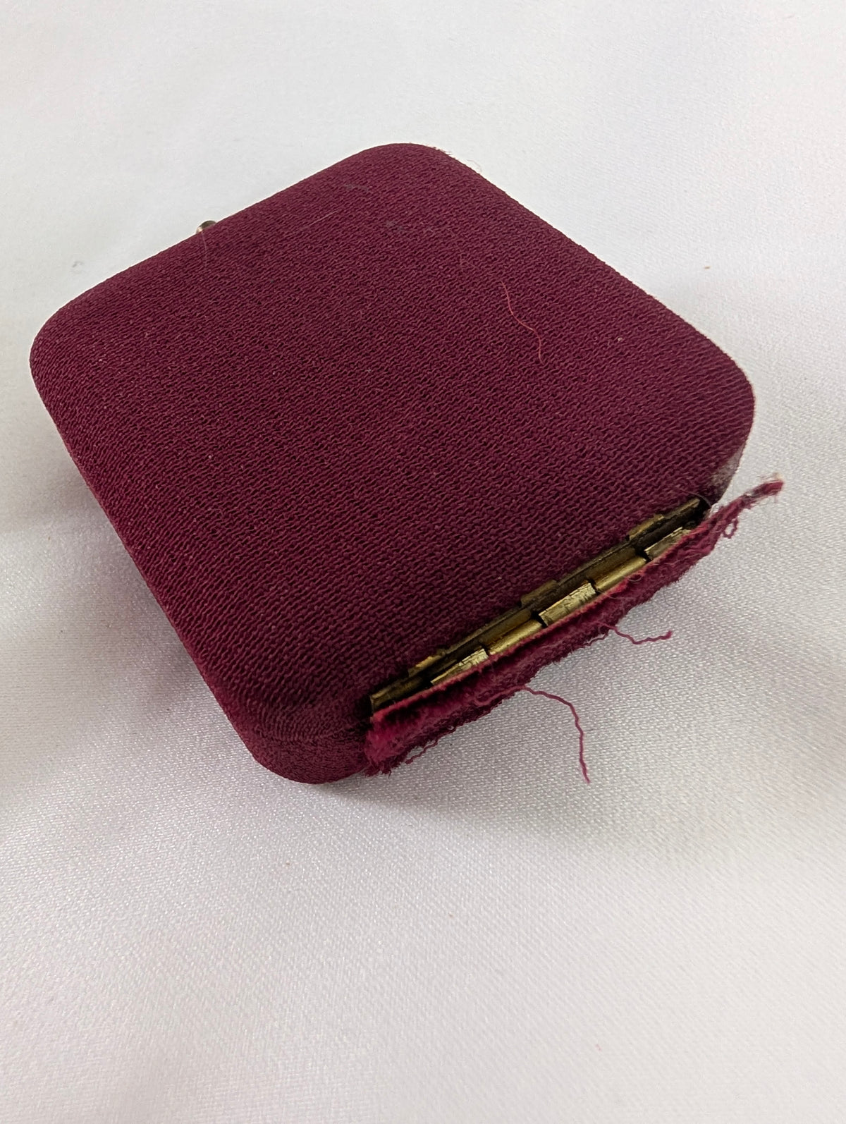 Antique Lotus Pearls Jewellery Box, Vintage 1930s Burgundy Earring Box, English Presentation Case, Push Button Clasp