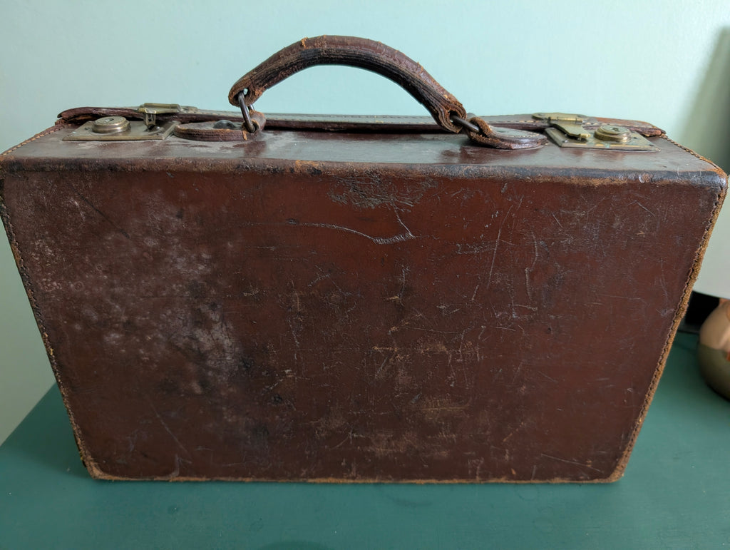 Antique Leather Suitcase 1920s Small Overnight Case, Initialled Queenie Dear Eltham London, Vintage Prop Luggage